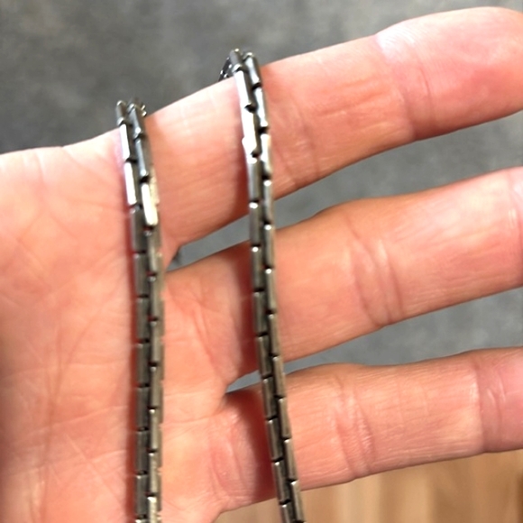 VINTAGE KC DESIGNS SILVER-TONE MOTHER OF PEARL PENDANT 17" NECKLACE - Picture 10 of 11